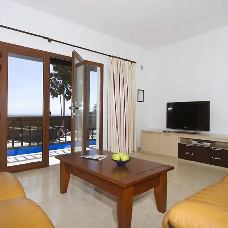 Alisios Puerto Del Carmen Lanzarote Villa