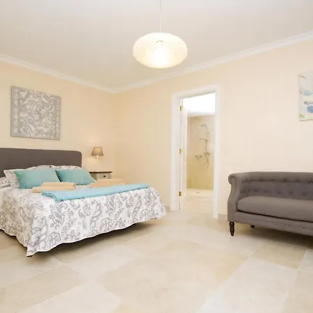 Stunning Seaview Casa Tosco 5 Bedroom Pool Table Villa *