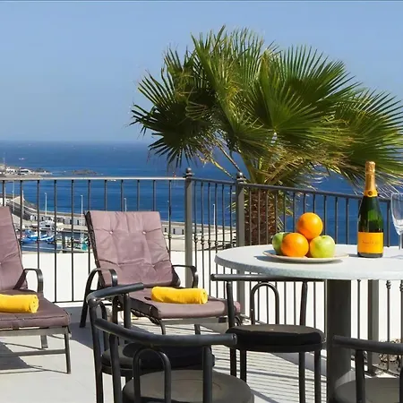 빌라 Stunning Seaview Casa Tosco 5 Bedroom Pool Table *